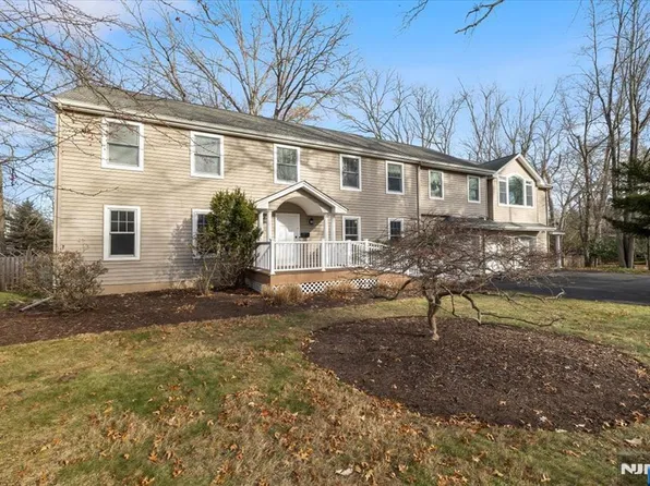 115 Morris Ave, Haworth, NJ 07641