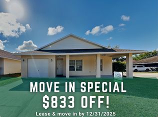 2105 Pleasure Run Dr, Ruskin, FL 33570