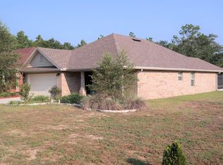 85 Magnolia Lake Dr, Defuniak Springs, FL 32433