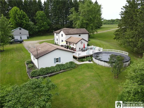 7372 Bowers Rd, Cassadaga, NY 14718