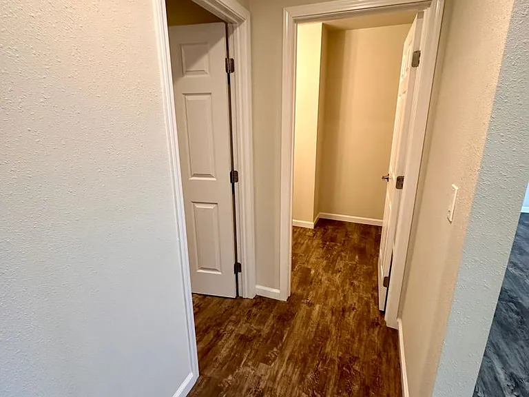 1397 E Cypress Ave — Photo 7