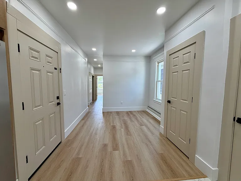 57 Tappan St #2L — Photo 6