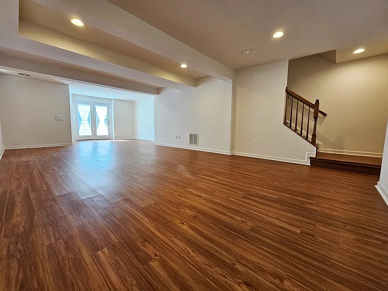618 Rainier Rd — Photo 26