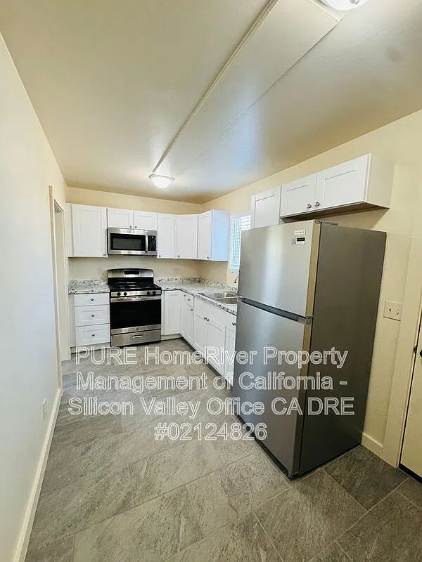 2 bed, 1.0 bath, 820 sqft, $3,395 — Photo 3