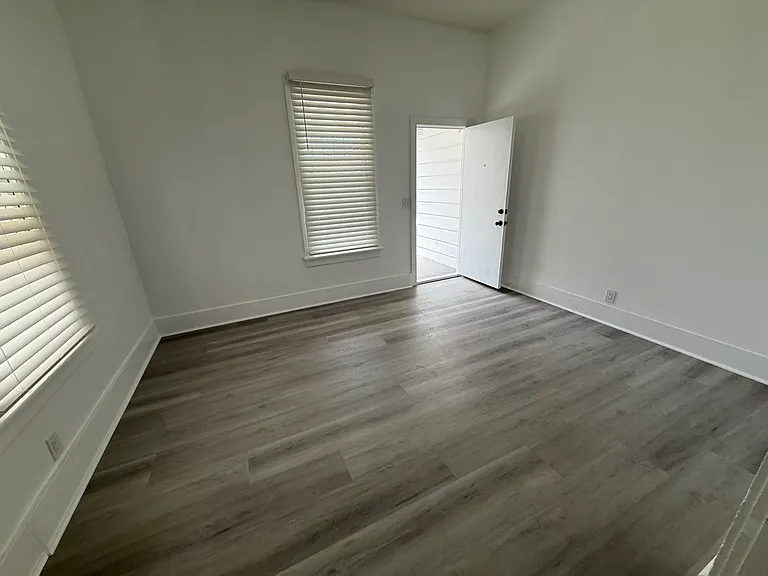 1417 Euclid St #3 — Photo 6