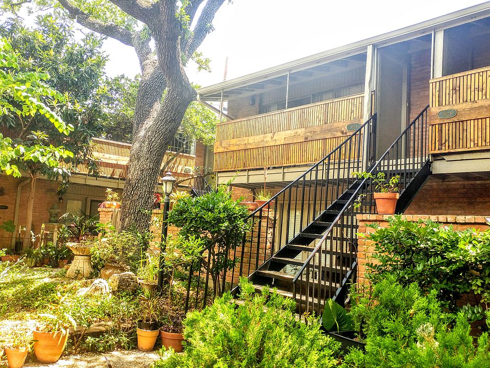 1st image of 3922 W Alabama St