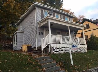 16 Foster St, Danbury, CT 06810