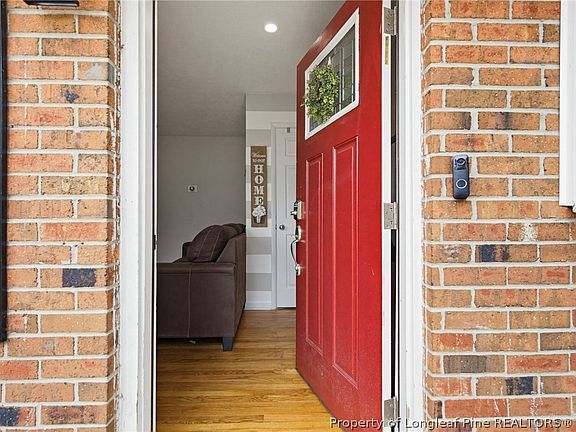 3rd image of 4935 Catalpa Cir