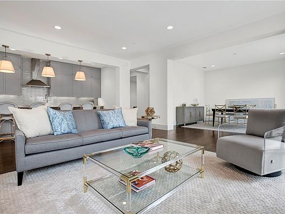 3rd image of 4502 Abbott Ave APT 206