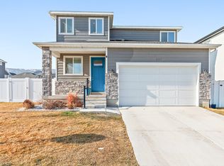 7077 N Spring Hill Ln, Eagle Mountain, UT 84005