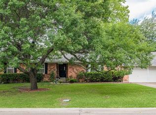 11225 Jamestown Rd, Dallas, TX 75230