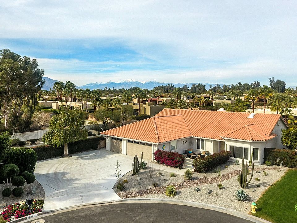 1st image of 70705 Ironwood Dr