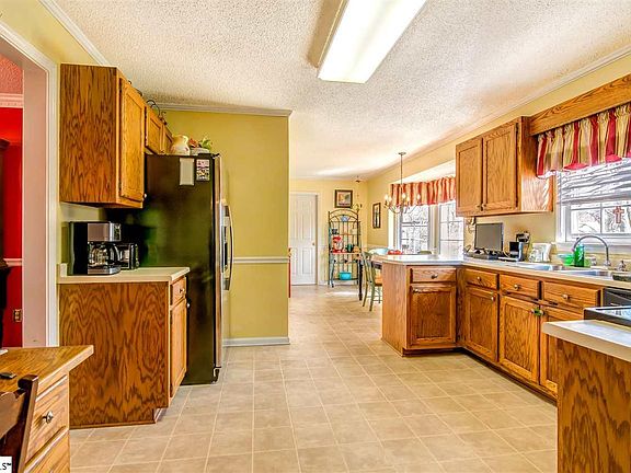 4th image of 7 Hudders Creek Way