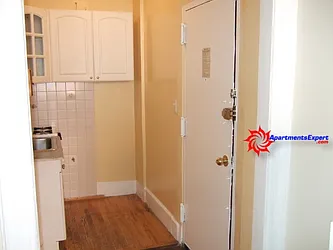 Rented by Jerry F Leazer LREB
