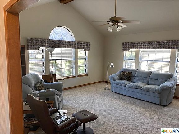 4th image of 152 Gardenridge Dr