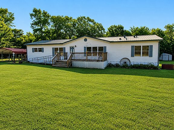 3rd image of 32656 S 549th Rd