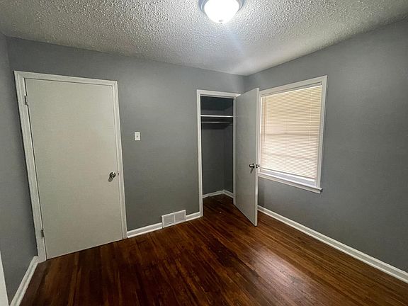 5th image of 3339 Redbud Rd