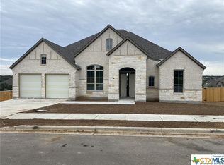 204 Quiet Oak Rd, San Marcos, TX 78666