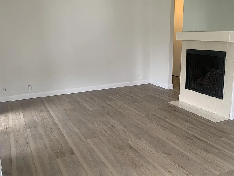 10656 Aderman Ave #30 — Photo 8