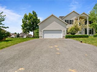 4201 Blue Beech Ln, Liverpool, NY 13090