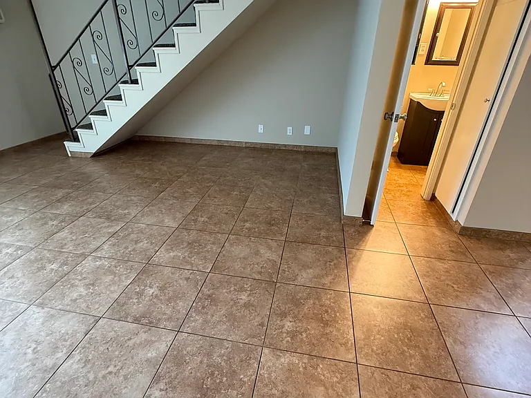 944 W Duarte Rd #D — Photo 6