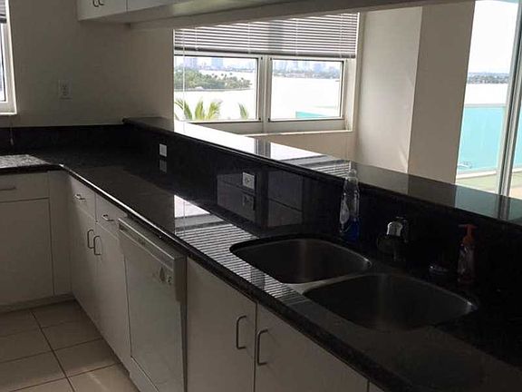 3rd image of 650 West Ave APT 1211