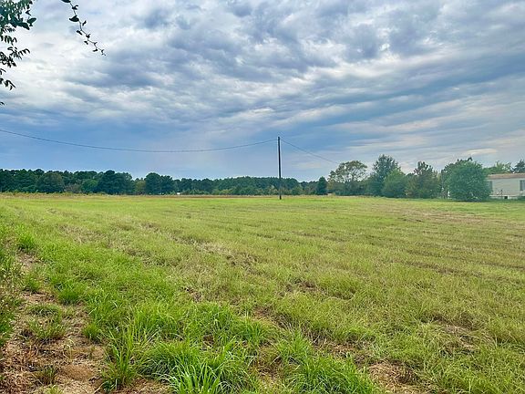 3rd image of 3531 Blackjack Rd