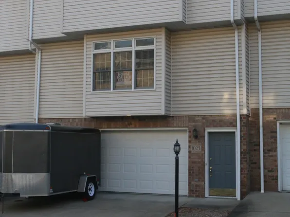 1023 Saint Pauls Ln, Morgantown, WV 26505