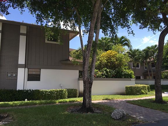 2nd image of 9852 NW 52nd Ter