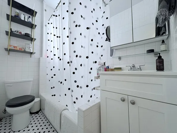 624 11th Street image 8 of 8