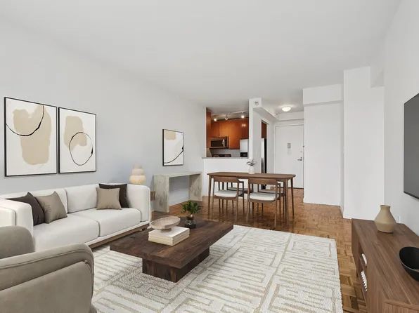 420 West 42nd Street image 6 of 26