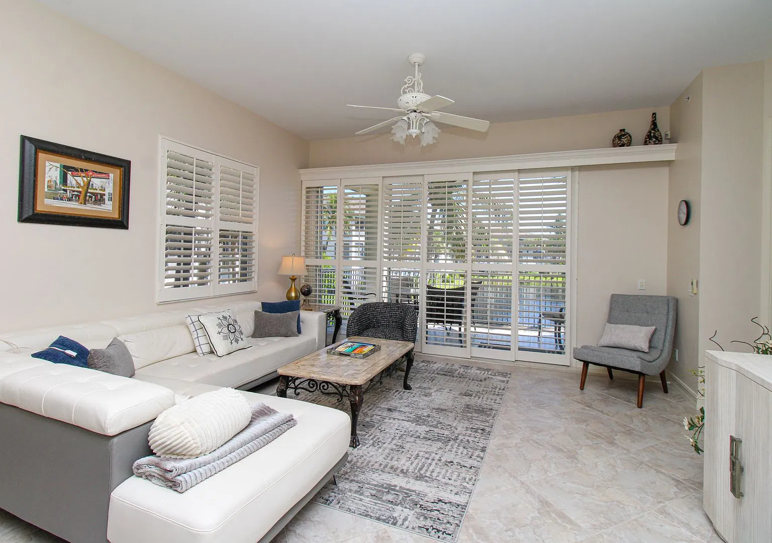 Beach Club Breakwater Of Pelican Bay 3 Beds/2.5 Baths Furnished Seasonal — Photo 1