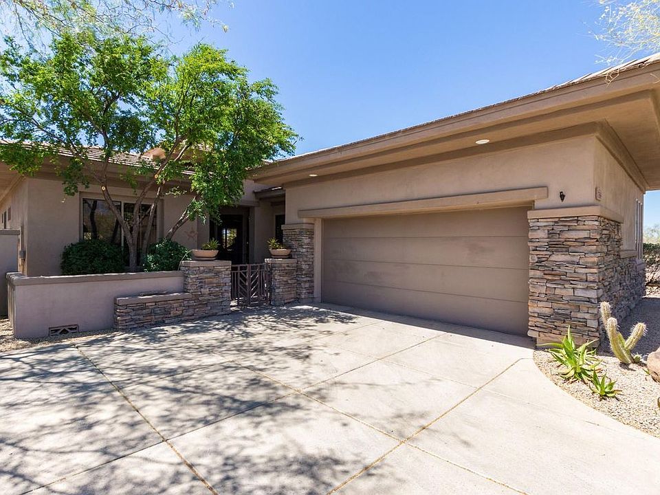 1st image of 7569 E Balao Dr