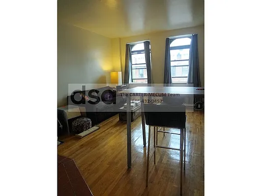 Rented by DSA Realty | media 20