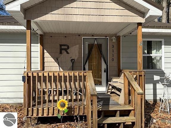 5th image of 3110 Lake Tahoe Trl