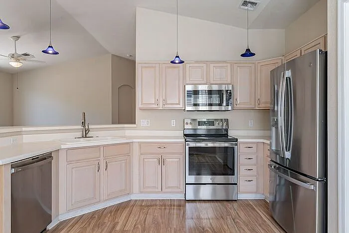 7602 W Starry Night Ln — Photo 15