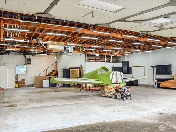 5th image of 11237 SE Skyview Lane