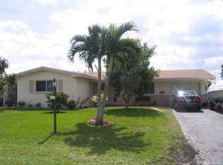 8130 NW 15th St, Pembroke Pines, FL 33024