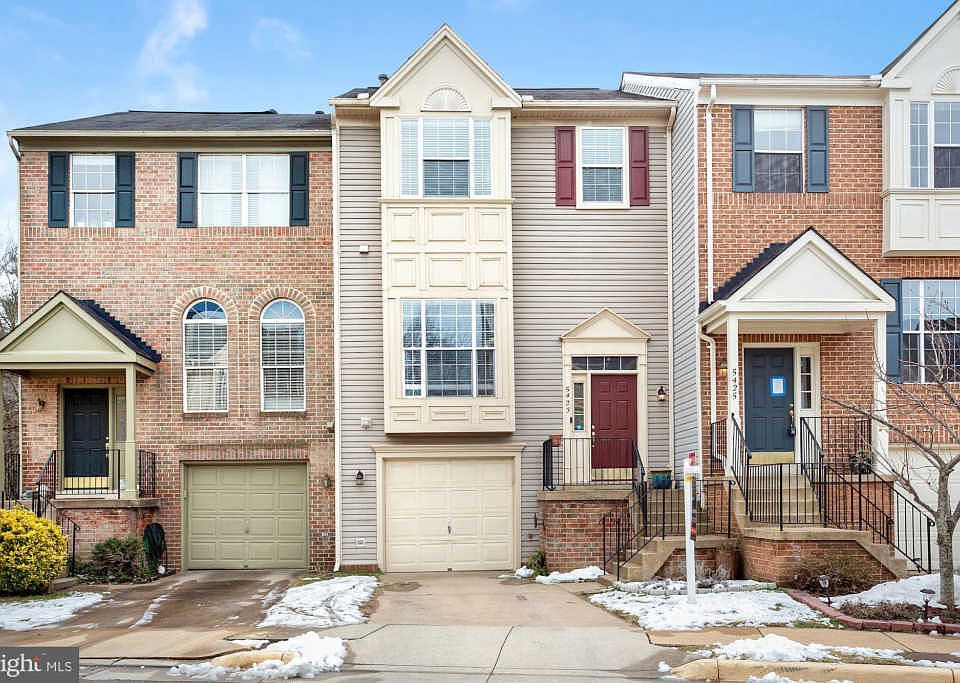 1st image of 5423 Crystalford Ln