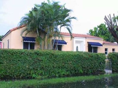 2500 SW 12th St, Miami, FL, 33135