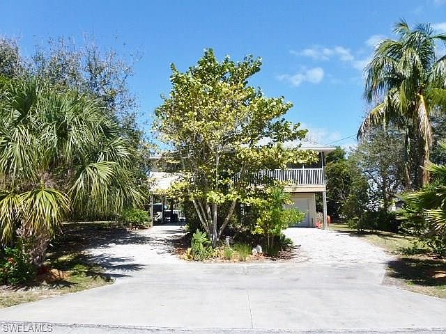 1st image of 2270 3rd Ave