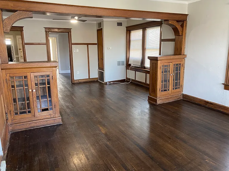 3634 Forest Ave #3N — Photo 1