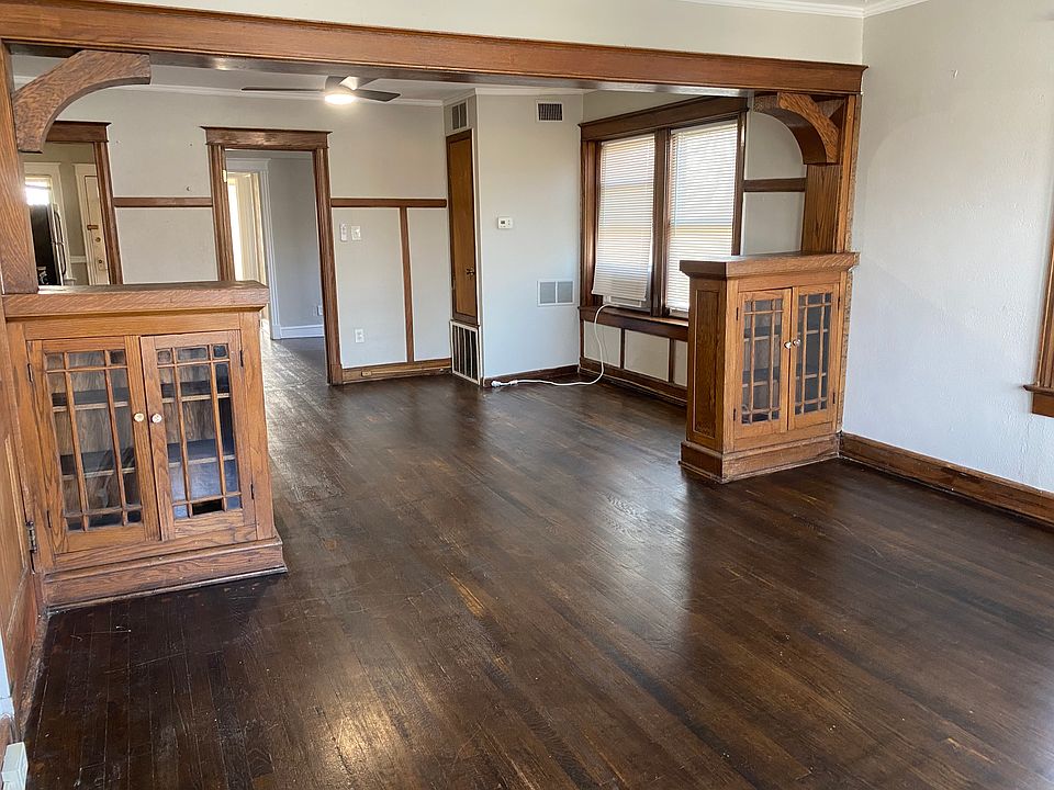 1st image of 3634 Forest Ave #3N