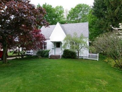 98 Reading Ave, Hillsdale, MI, 49242