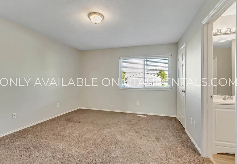 1731 Garden Dr — Photo 12