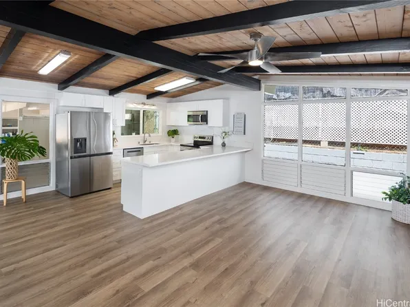 835 Hoomaemae St, Pearl City, HI 96782