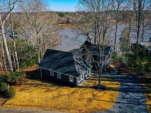 2nd image of 198 Shelton Dr
