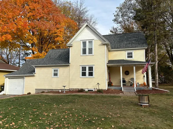 40 Park St W, Annandale, MN 55302
