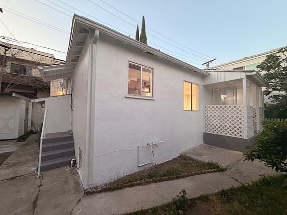 3rd image of 1153 Justin Ave APT A