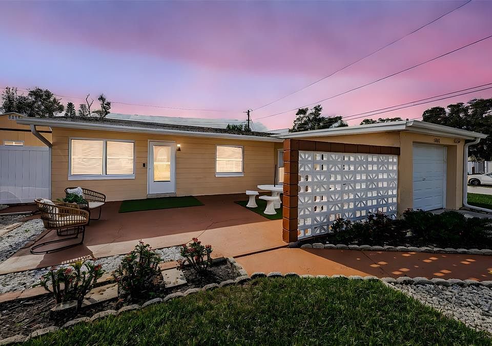 1st image of 5880 81ST AVENUE N